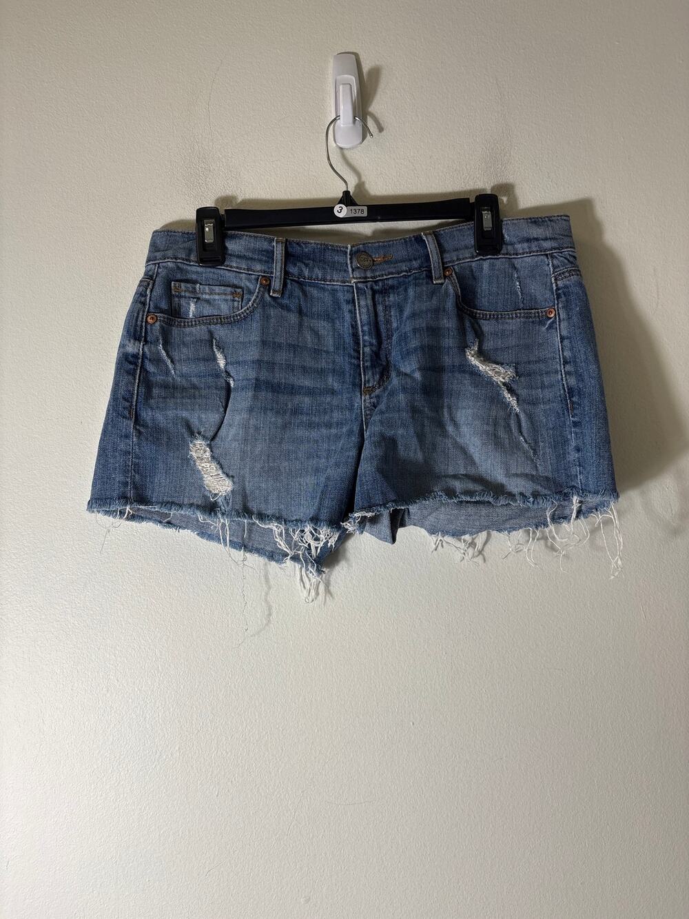 Ann Taylor Loft Medium Wash Denim Jeans Shorts Sz 6